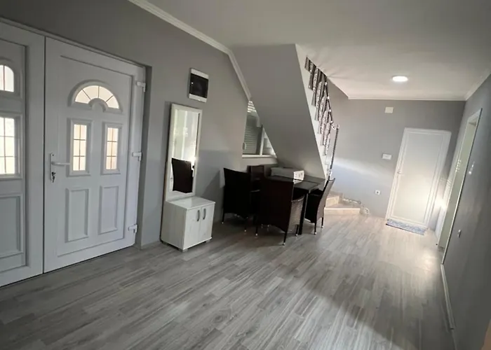 别墅 Royale 斯科普里